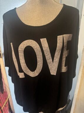 L.O.L. Vintage Black Short-Sleeve Top with Silver LOVE Graphic